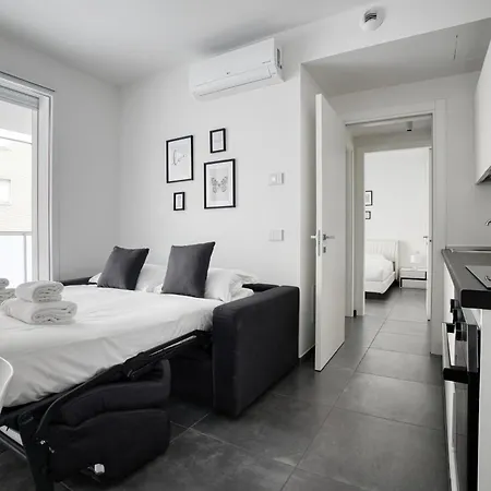 Just Urban - With 40sqm Terrace - Solari Milano
